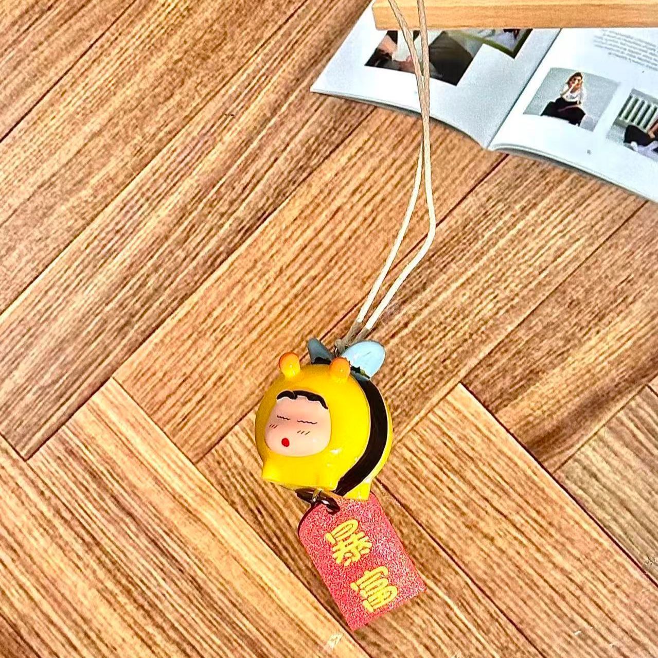 Crayon Shin-chan Bee Cosplay F - Tech Car Accessories recensie en prijs