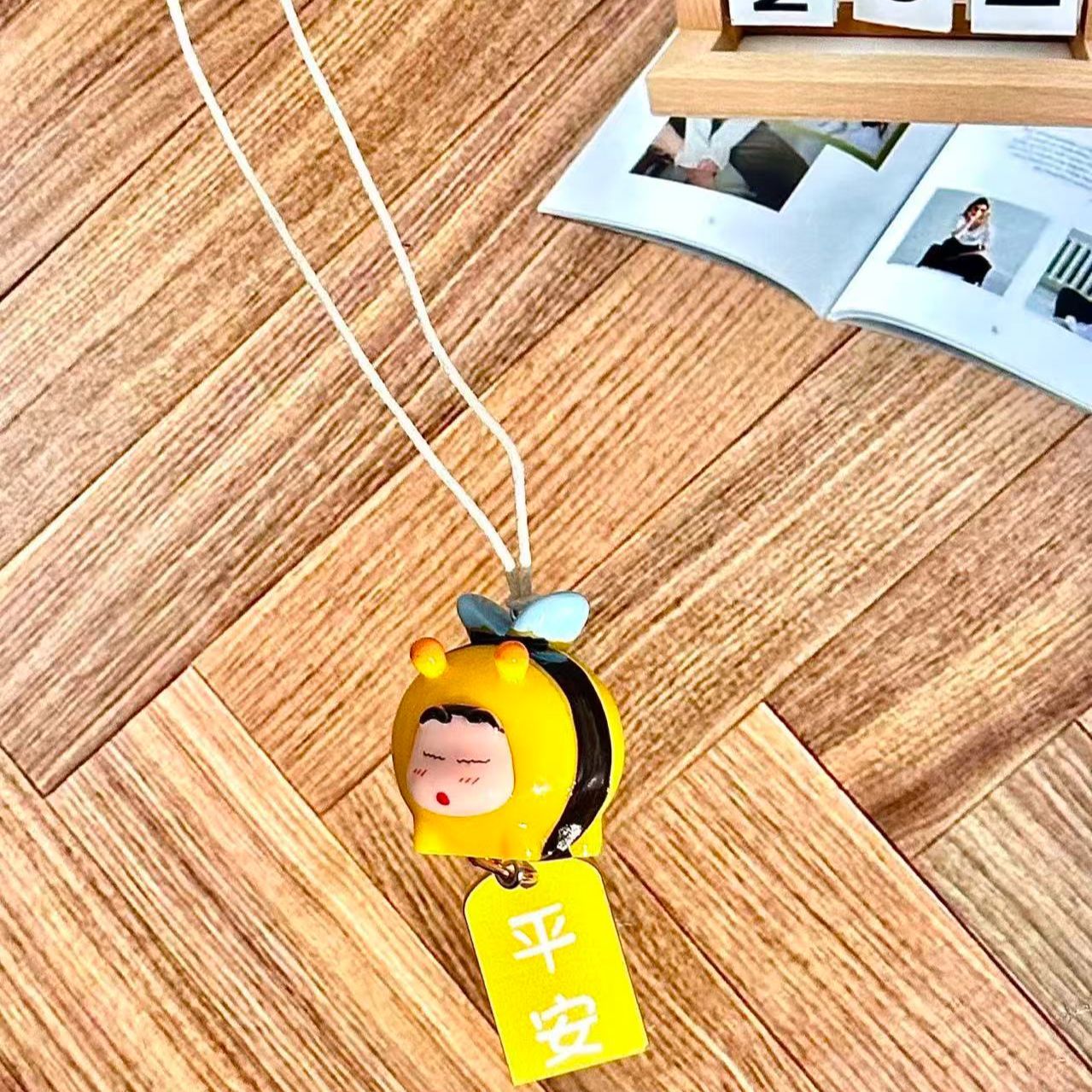 Crayon Shin-chan Bee Cosplay F - Tech Car Accessories recensie en prijs